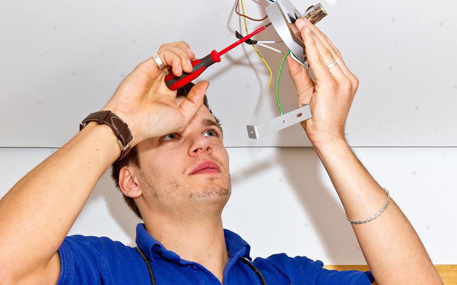 besoin d'un électricien Cesson